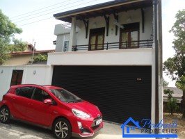 House for Sale at Thalawathugoda